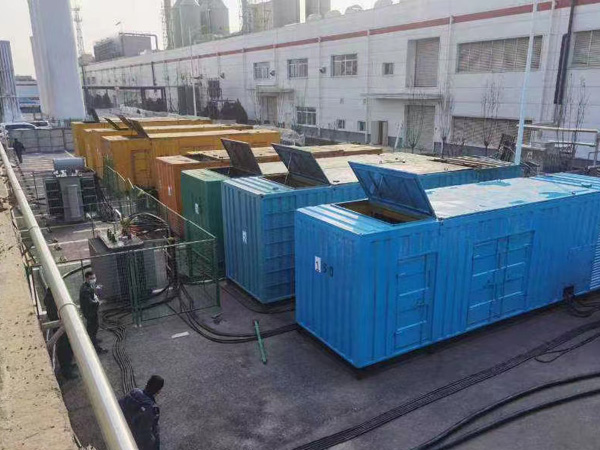 阳明380V和690V电压的电缆线相同吗?