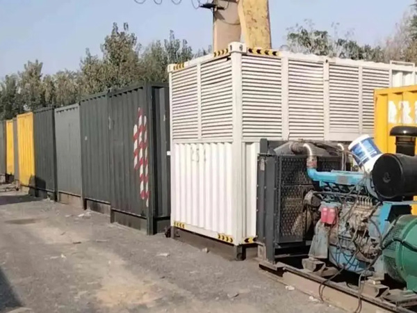 阳明200KW柴油发电机机组每小时油耗是多少?