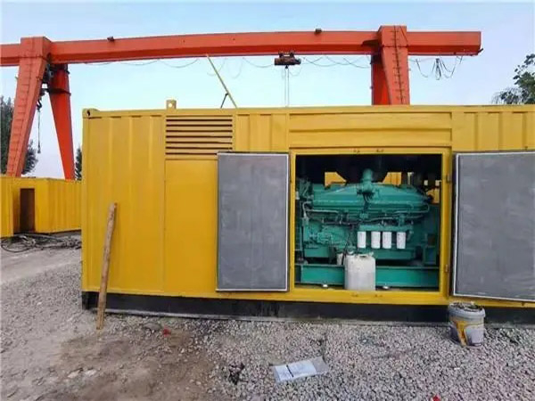 阳明冬季低温环境下，500KW发电机组应该选择什么类型的启动电瓶？
